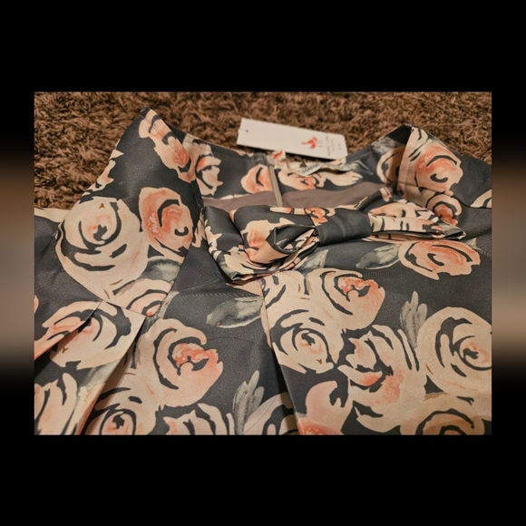 NWT Mama Luma Floral Skirt - Picture 4 of 5